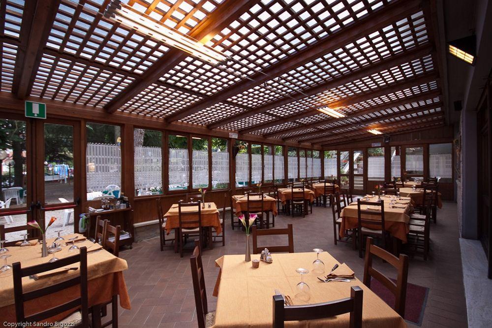 Hotel Ristorante Tre Stelle Sant'Albino Esterno foto