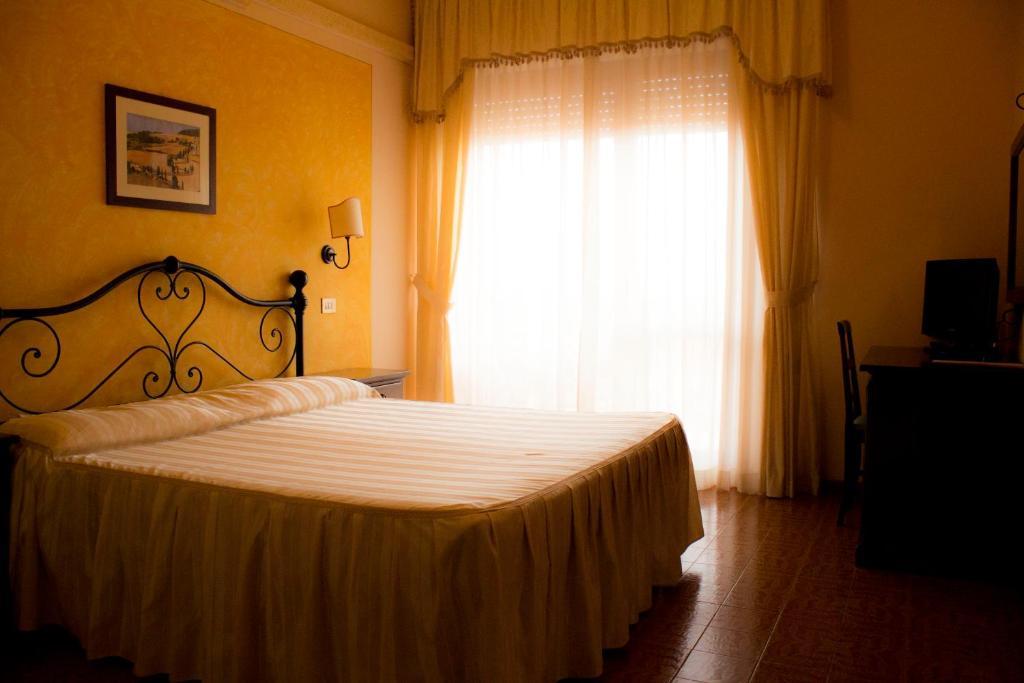 Hotel Ristorante Tre Stelle Sant'Albino Esterno foto