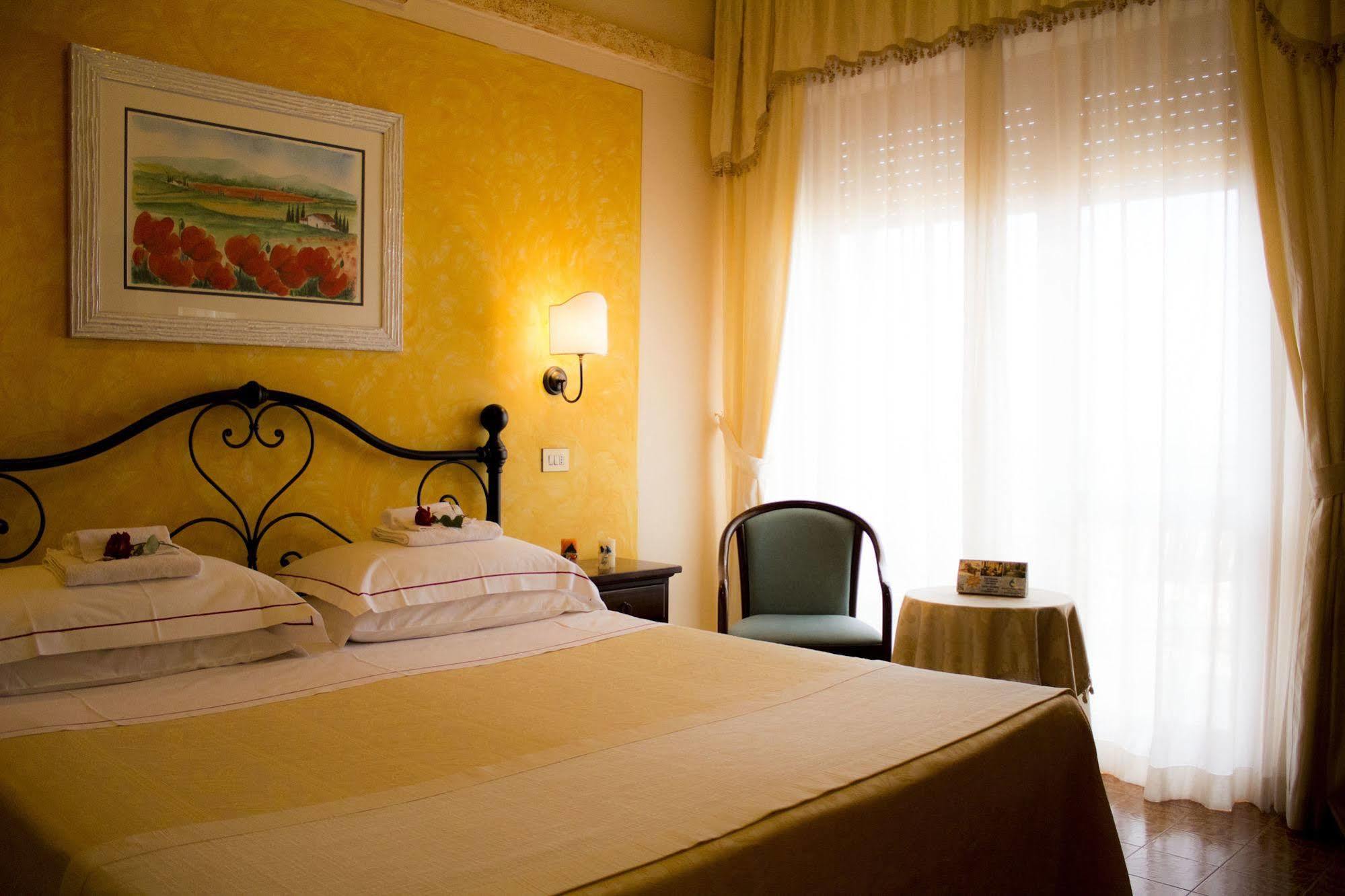 Hotel Ristorante Tre Stelle Sant'Albino Esterno foto