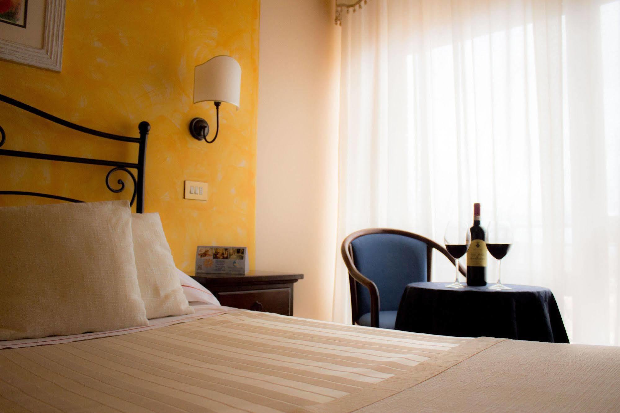 Hotel Ristorante Tre Stelle Sant'Albino Esterno foto