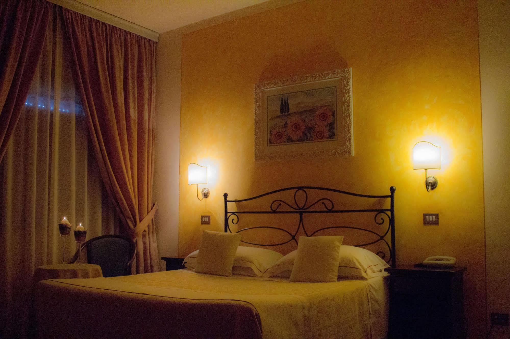Hotel Ristorante Tre Stelle Sant'Albino Esterno foto