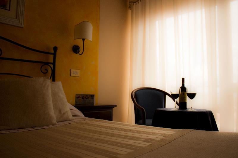 Hotel Ristorante Tre Stelle Sant'Albino Esterno foto